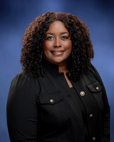 Connect with Travelle Hawthorne, COO for banking services.